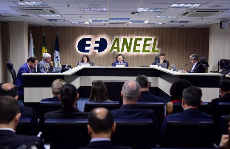 Aneel Autoriza Repasse De Recursos Da Ccc A Fornecedores Da Bbf Para Evitar Apagões