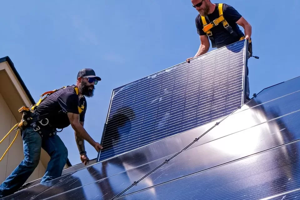 Instalação De Painéis Solares