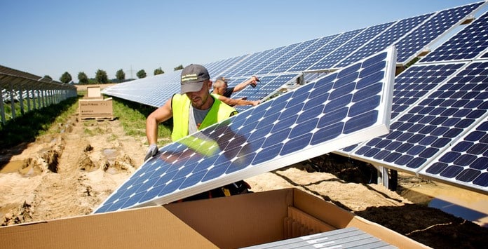 Parque Solar - Instalação De Módulos Solares